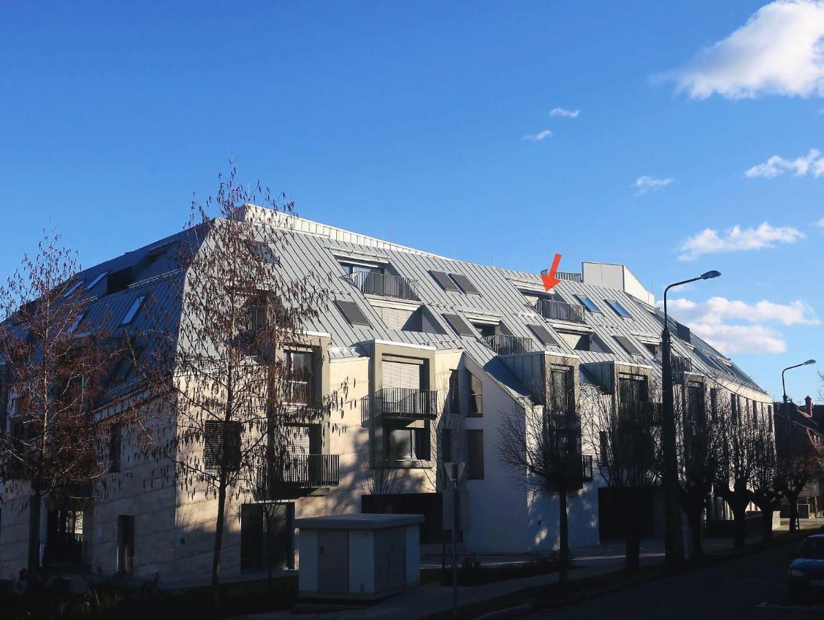 Atrium Apartman Heviz Mit Panoramaterrasse Und Tiefgarage Buitenkant foto