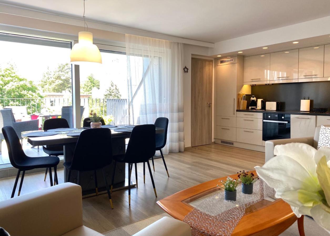 Atrium Apartman Heviz Mit Panoramaterrasse Und Tiefgarage Buitenkant foto