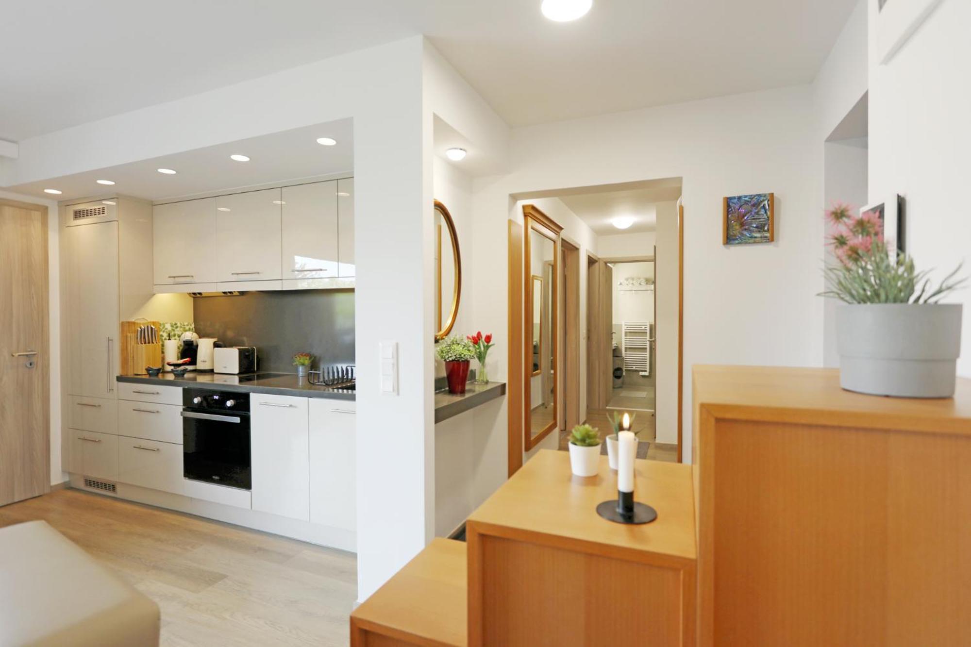 Atrium Apartman Heviz Mit Panoramaterrasse Und Tiefgarage Buitenkant foto