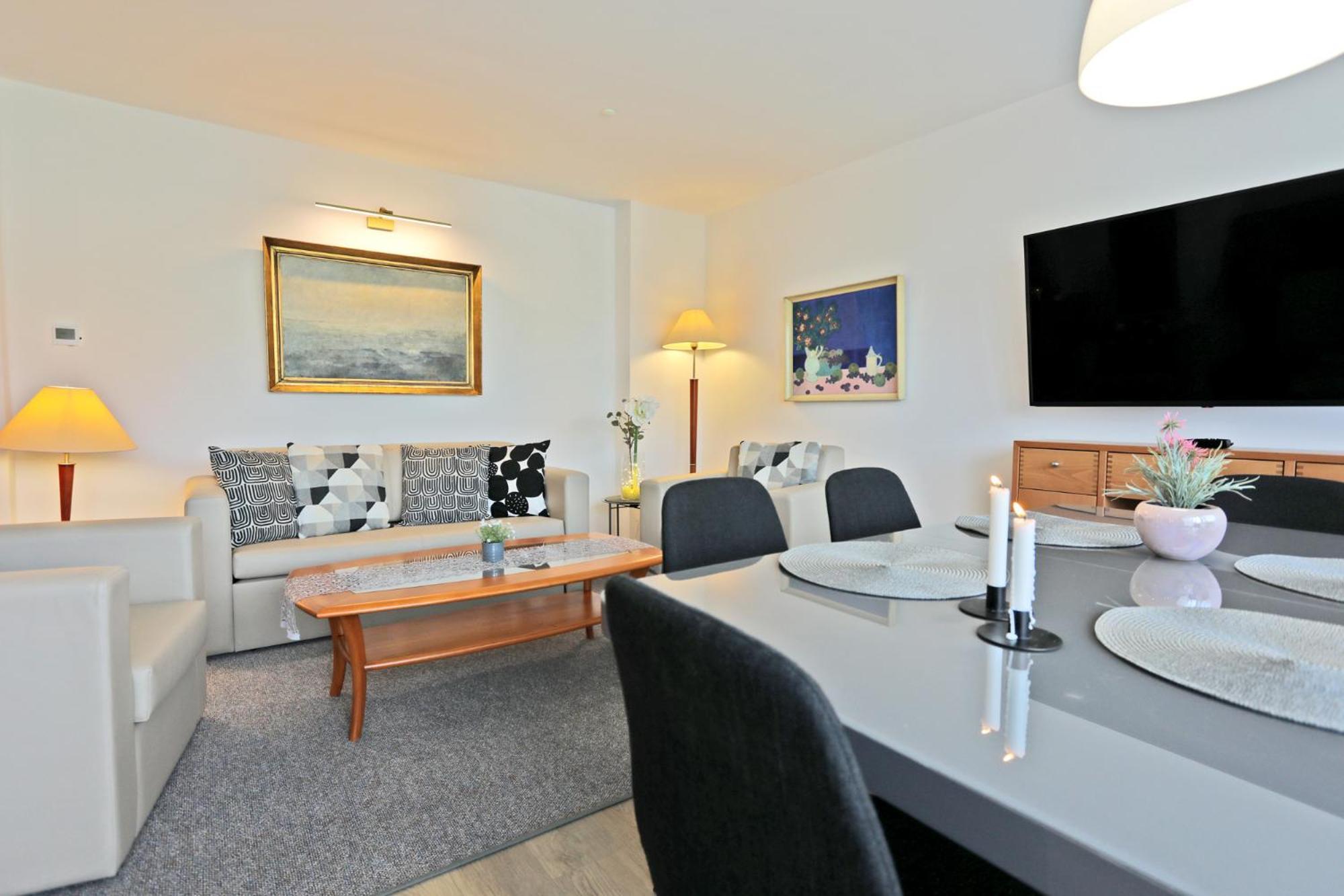 Atrium Apartman Heviz Mit Panoramaterrasse Und Tiefgarage Buitenkant foto