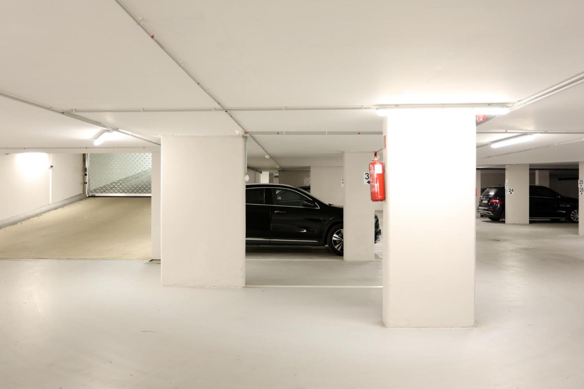 Atrium Apartman Heviz Mit Panoramaterrasse Und Tiefgarage Buitenkant foto